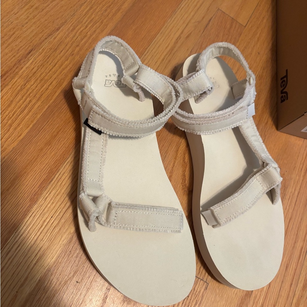 Teva Midform Universal Canvas Sandals in Birch